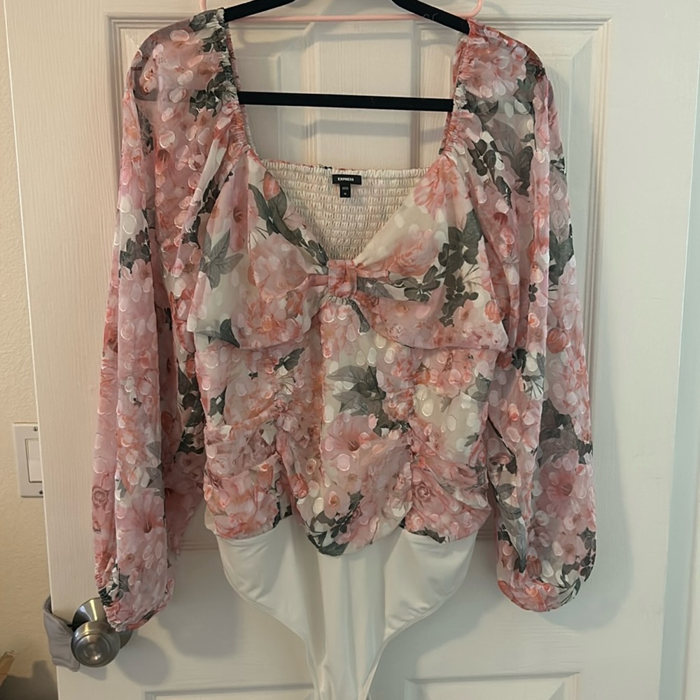 Long sleeve floral bodysuit